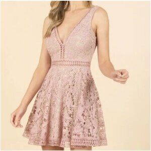 Romeo & Juliet Couture Pink Lace Mini Dress, NWT, Medium